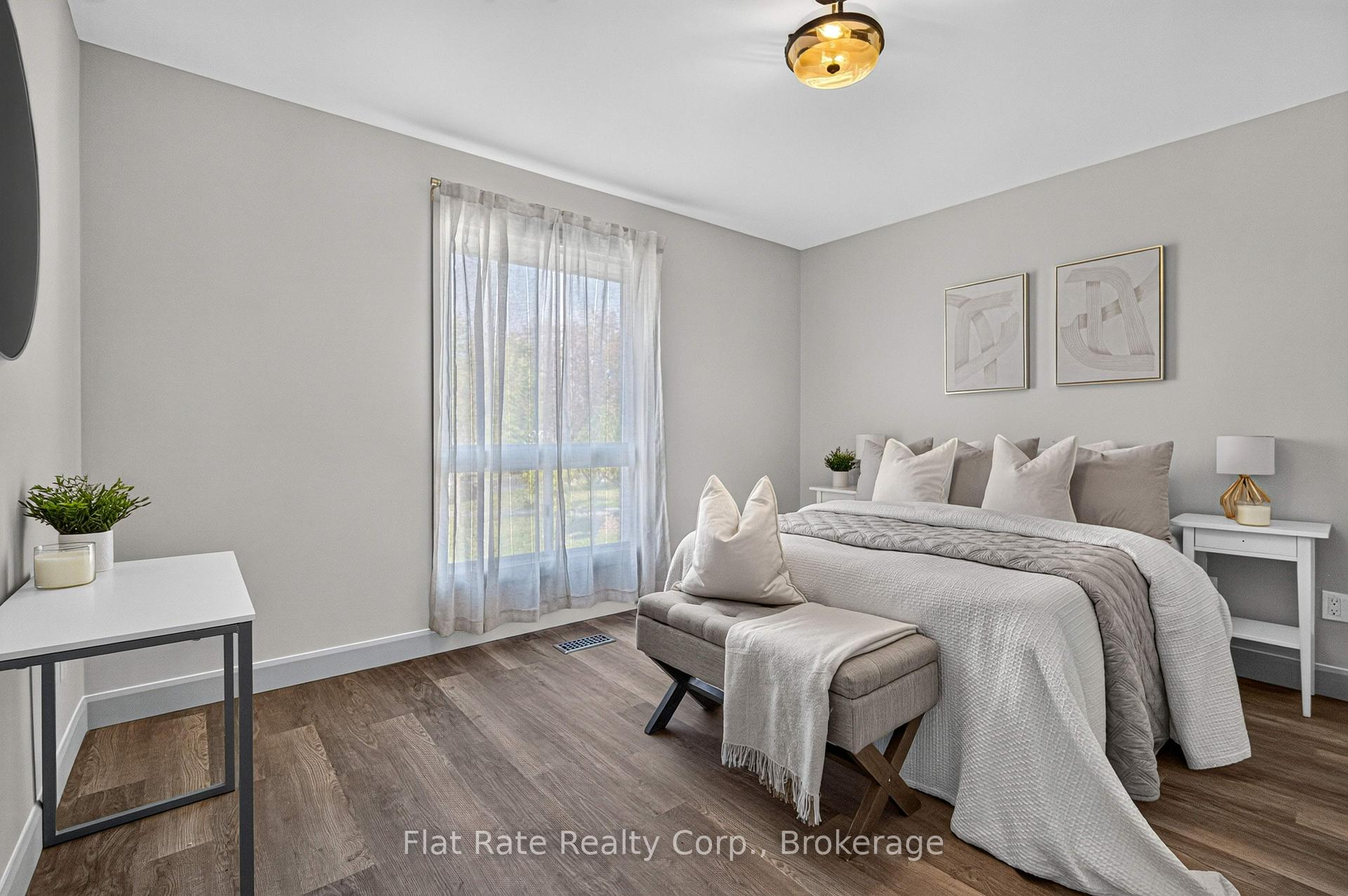 Photo 13 of 1321 Tudor Crescent, Peterborough, Ashburnham Ward 4 — HOMEH