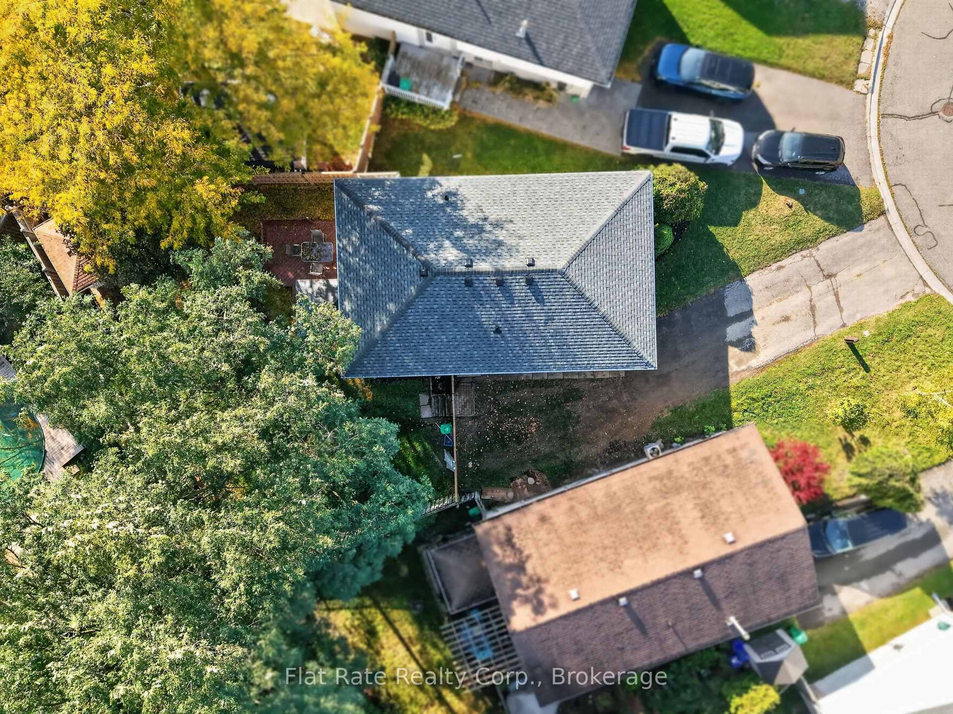 Photo 38 of 1321 Tudor Crescent, Peterborough, Ashburnham Ward 4 — HOMEH