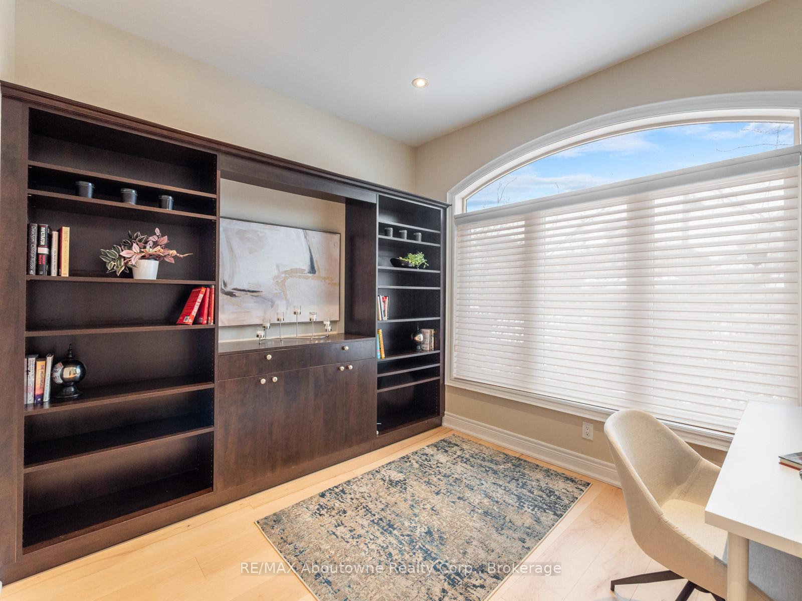 Photo 5 of 1468 Ferncrest Road, Oakville, Joshua Creek — HOMEH