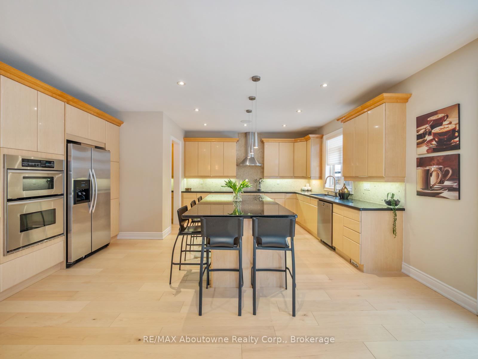 Photo 10 of 1468 Ferncrest Road, Oakville, Joshua Creek — HOMEH