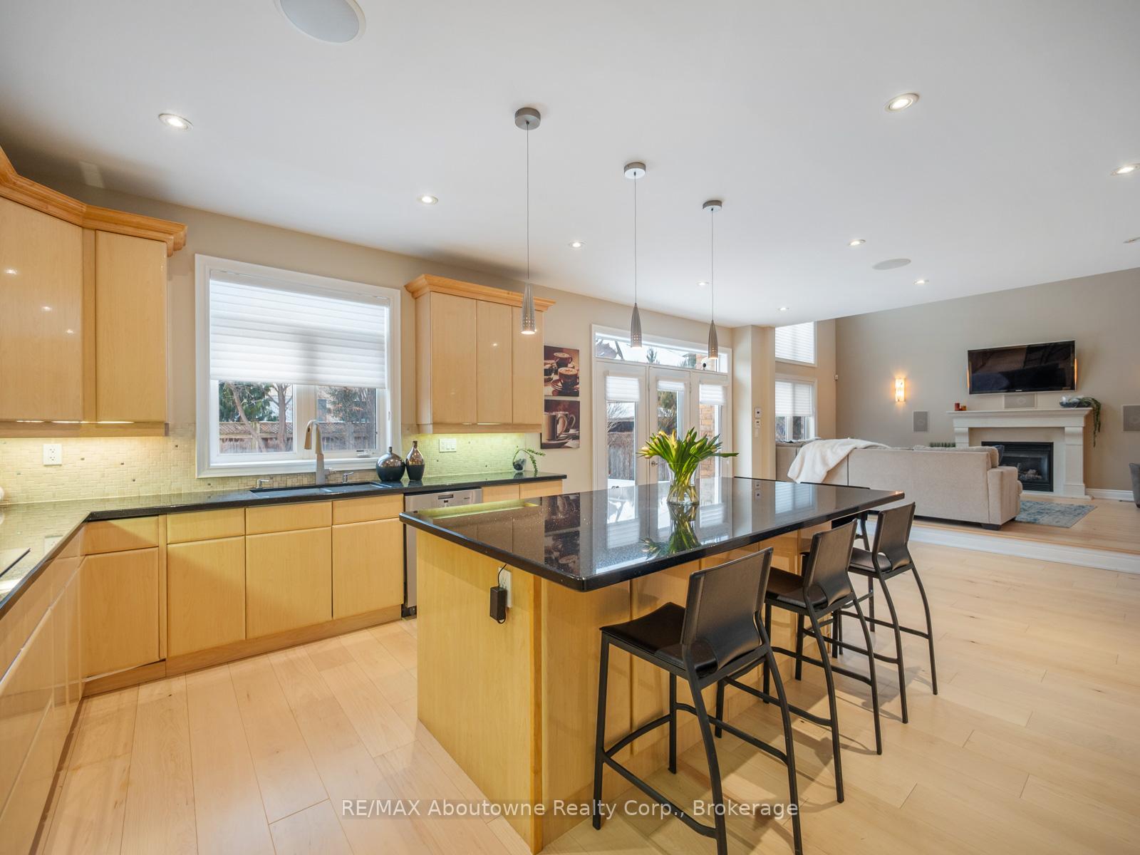 Photo 12 of 1468 Ferncrest Road, Oakville, Joshua Creek — HOMEH