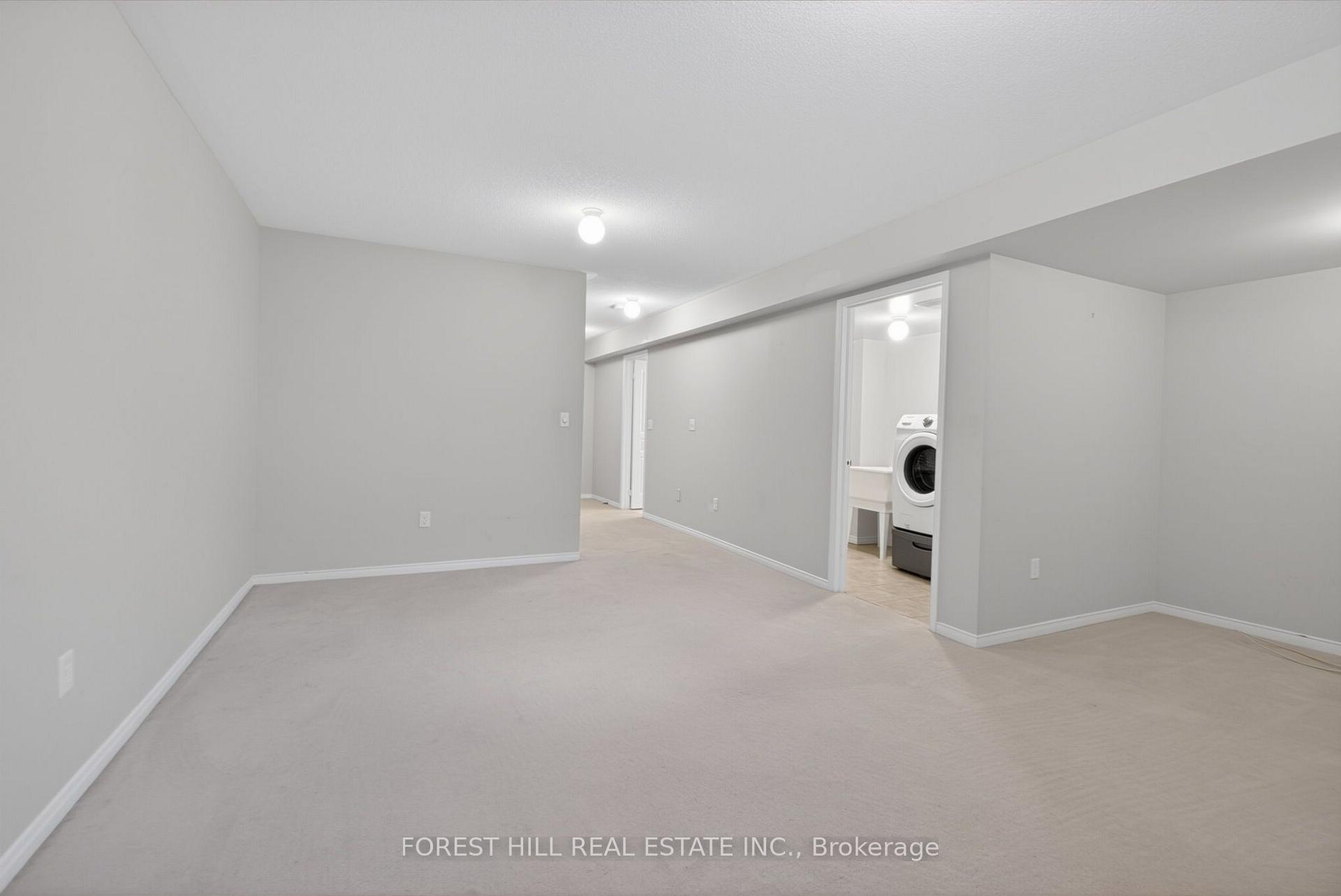 Photo 26 of 2537 Postmaster Drive, Oakville, Westmount — HOMEH