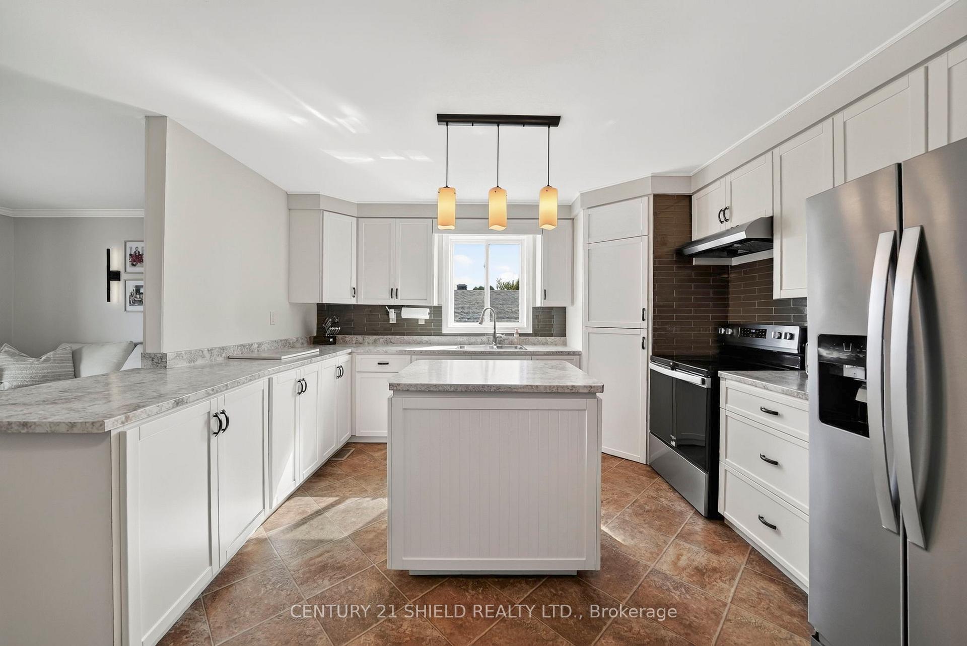 Photo 11 of 1810 Alguire Street, Cornwall, Cornwall — HOMEH