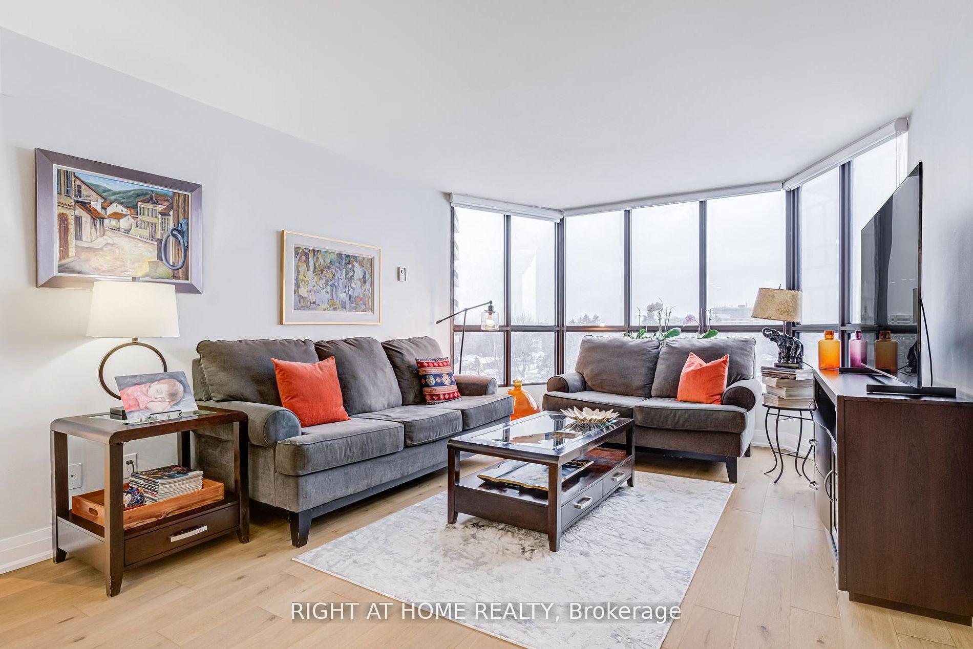 Photo 16 of Unit 606, 1333 Bloor Street E, Mississauga, Applewood — HOMEH