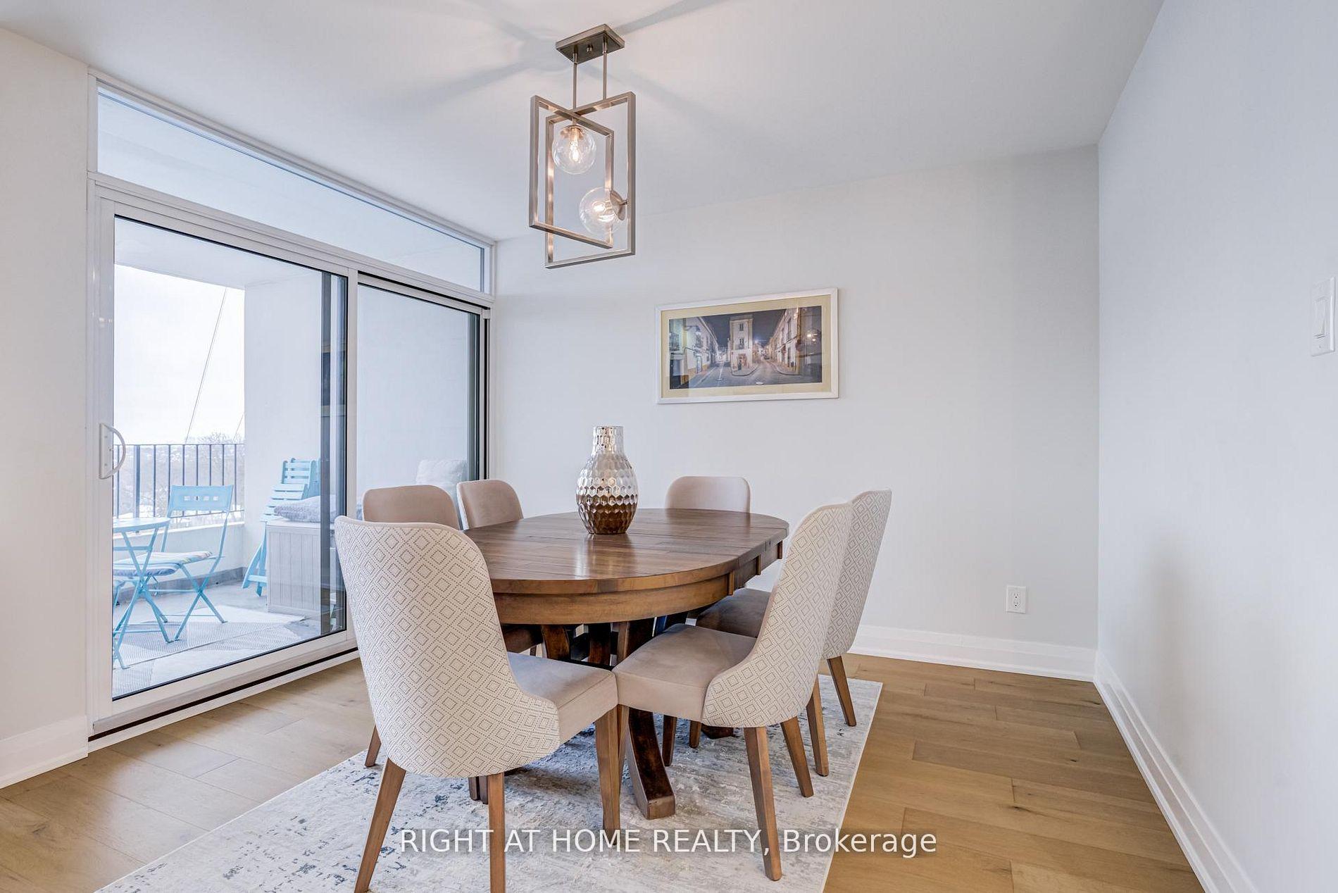 Photo 19 of Unit 606, 1333 Bloor Street E, Mississauga, Applewood — HOMEH