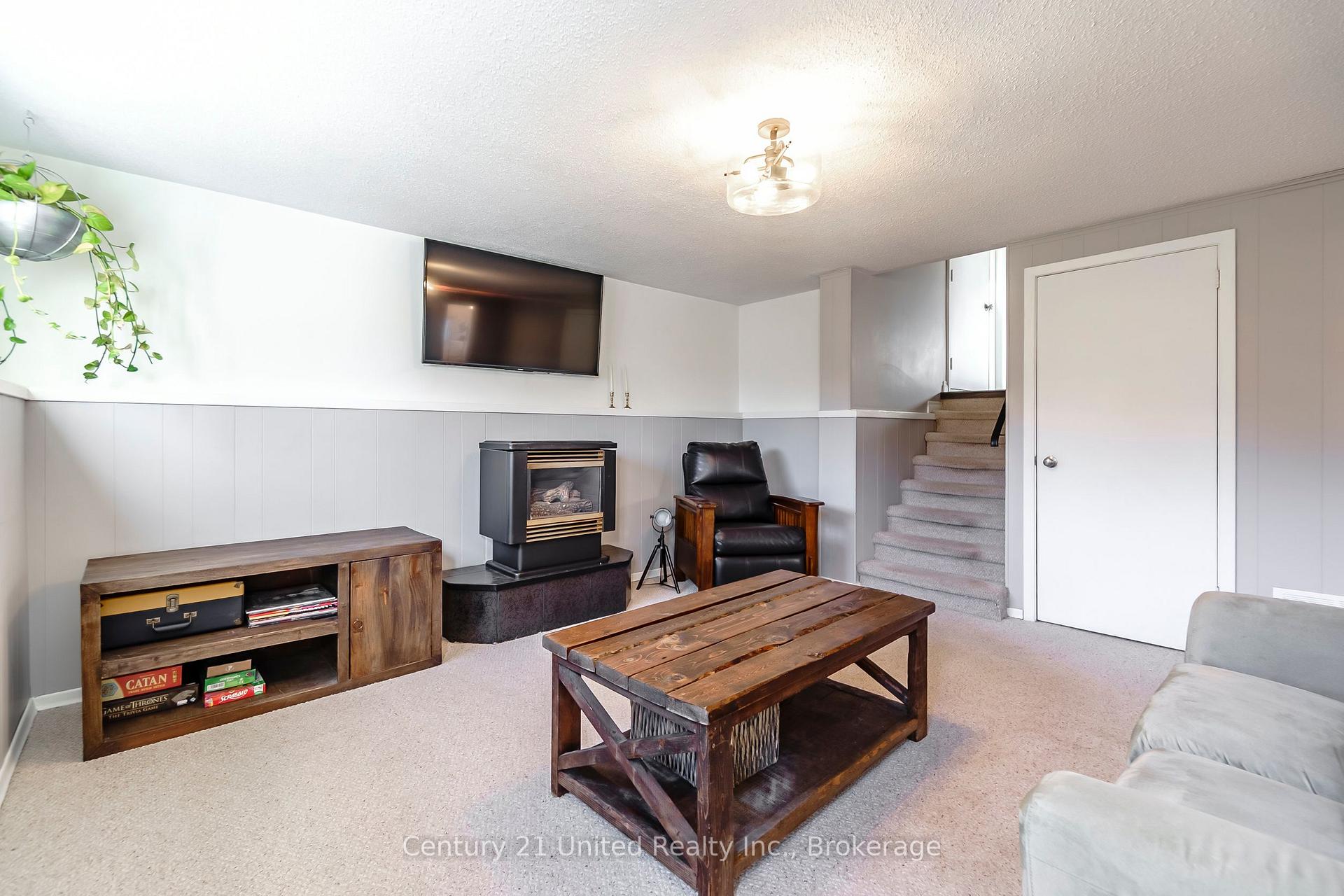 Photo 15 of 1615 Cherryhill Road, Peterborough, Monaghan Ward 2 — HOMEH