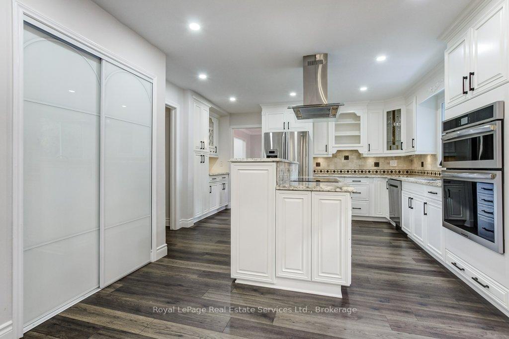 Photo 15 of 22 Daffodil Crescent, Hamilton, Iroquoia Heights — HOMEH