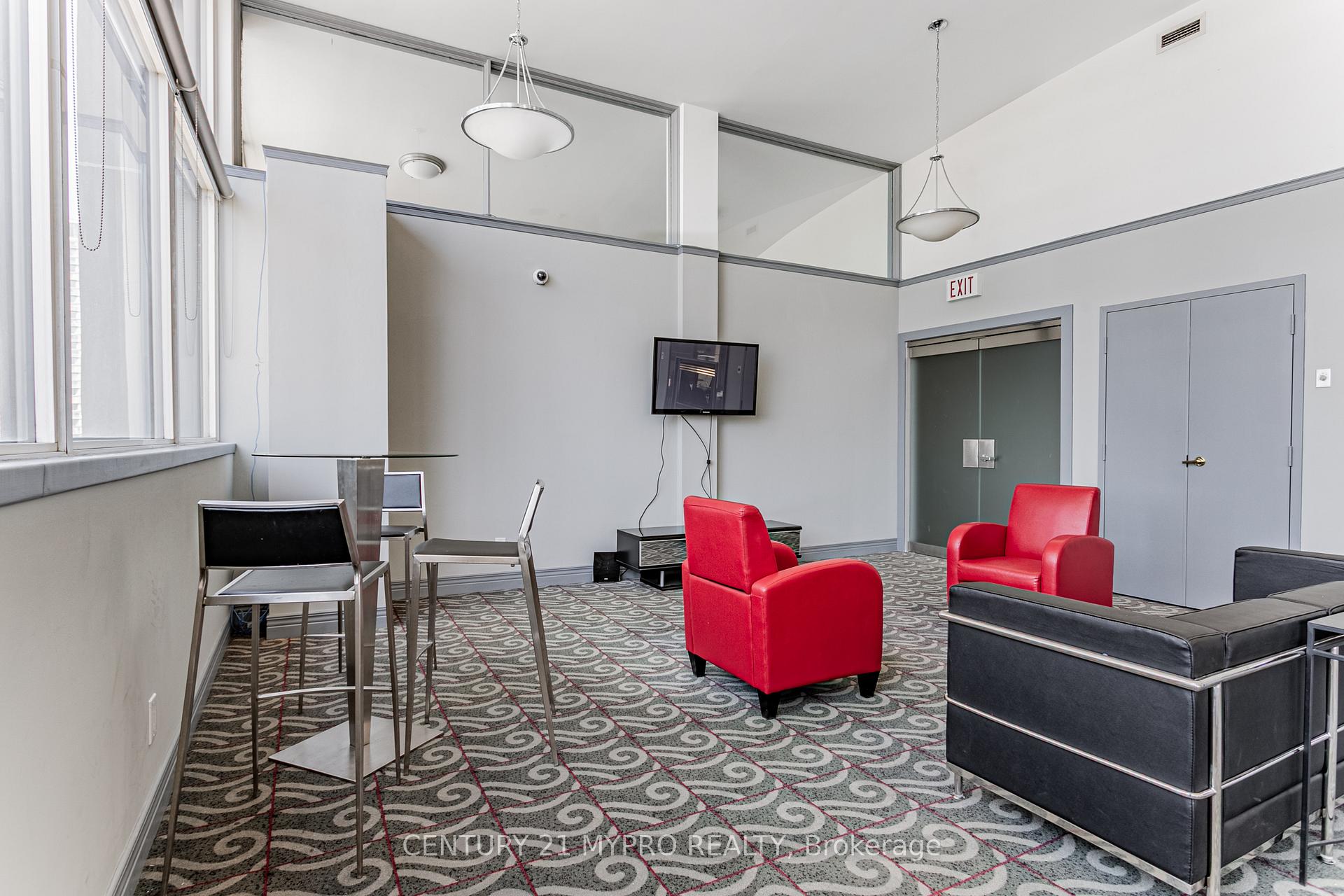 Photo 5 of Unit 401, 555 Yonge Street, Toronto, Church-Yonge Corridor — HOMEH