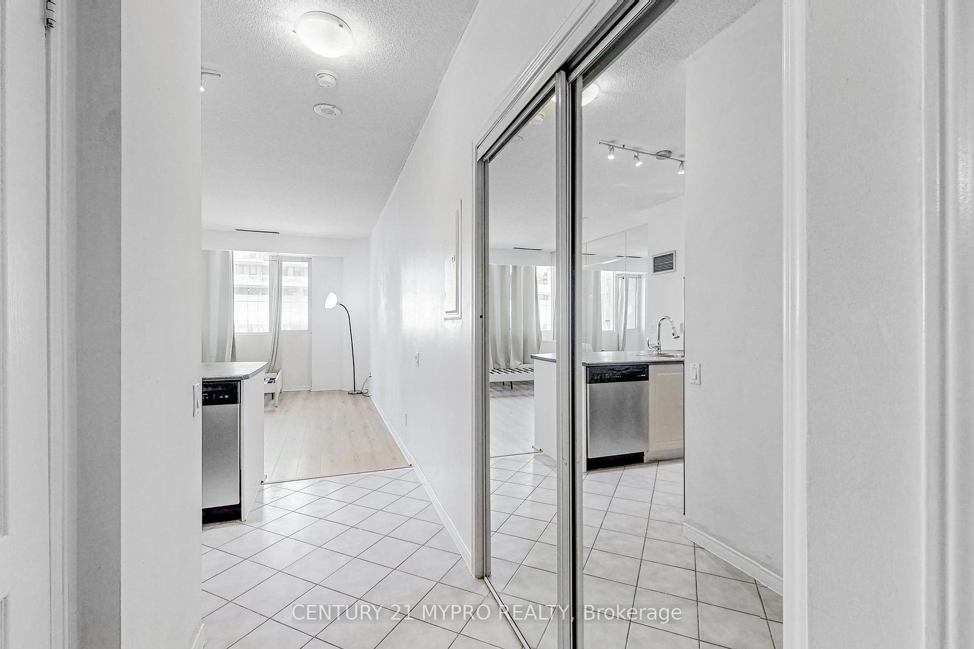 Photo 19 of Unit 401, 555 Yonge Street, Toronto, Church-Yonge Corridor — HOMEH