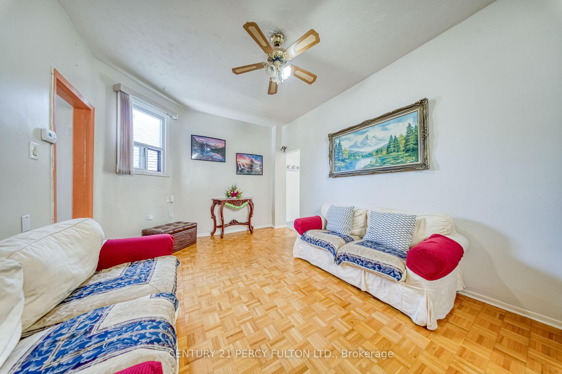 Photo 8 of 15 Haverson Boulevard, Toronto, Keelesdale-Eglinton West — HOMEH
