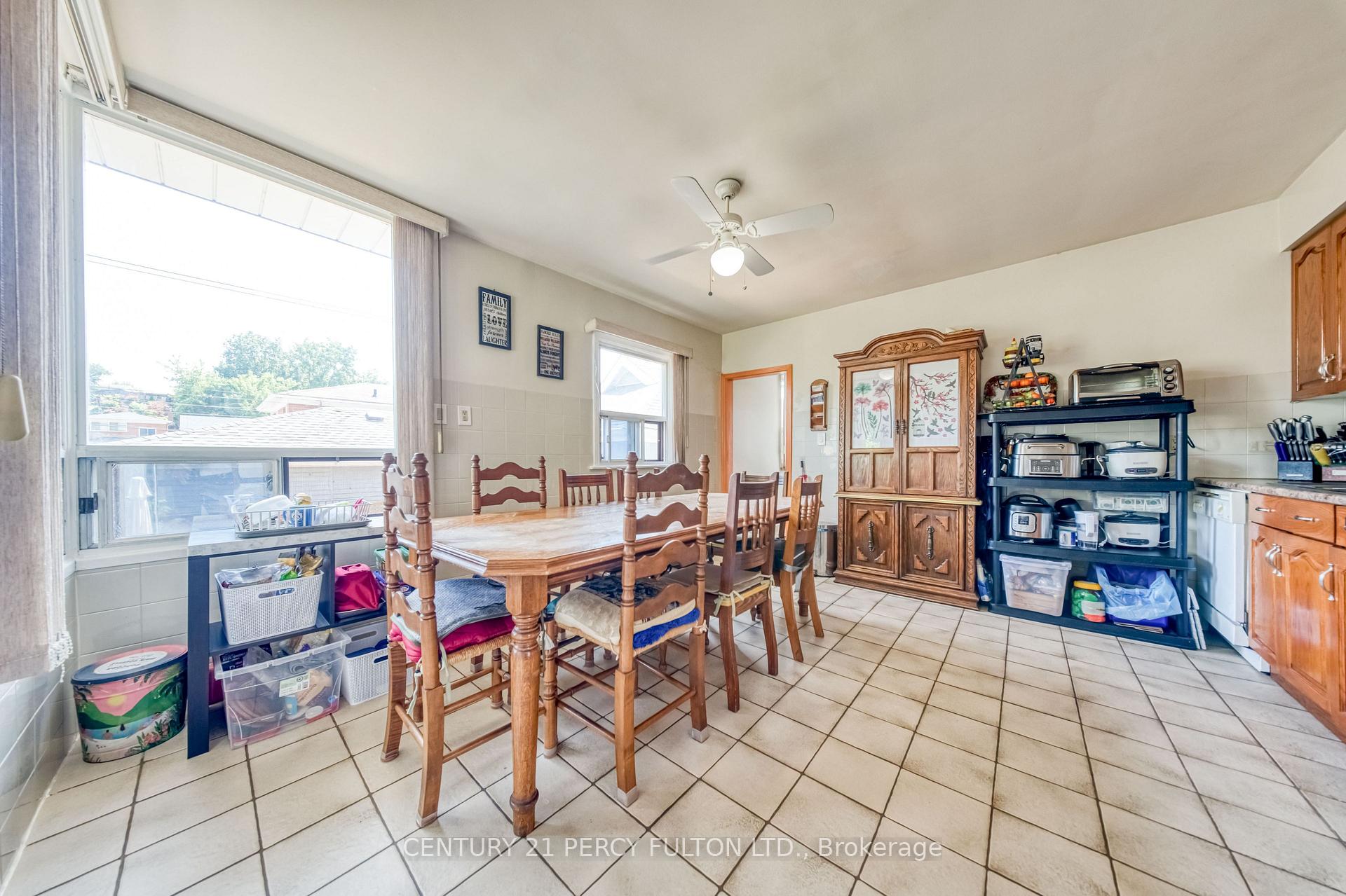 Photo 13 of 15 Haverson Boulevard, Toronto, Keelesdale-Eglinton West — HOMEH