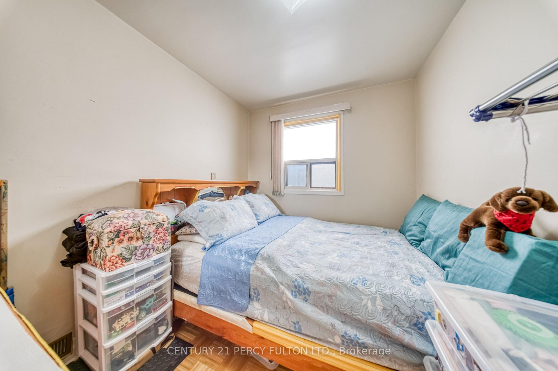 Photo 15 of 15 Haverson Boulevard, Toronto, Keelesdale-Eglinton West — HOMEH