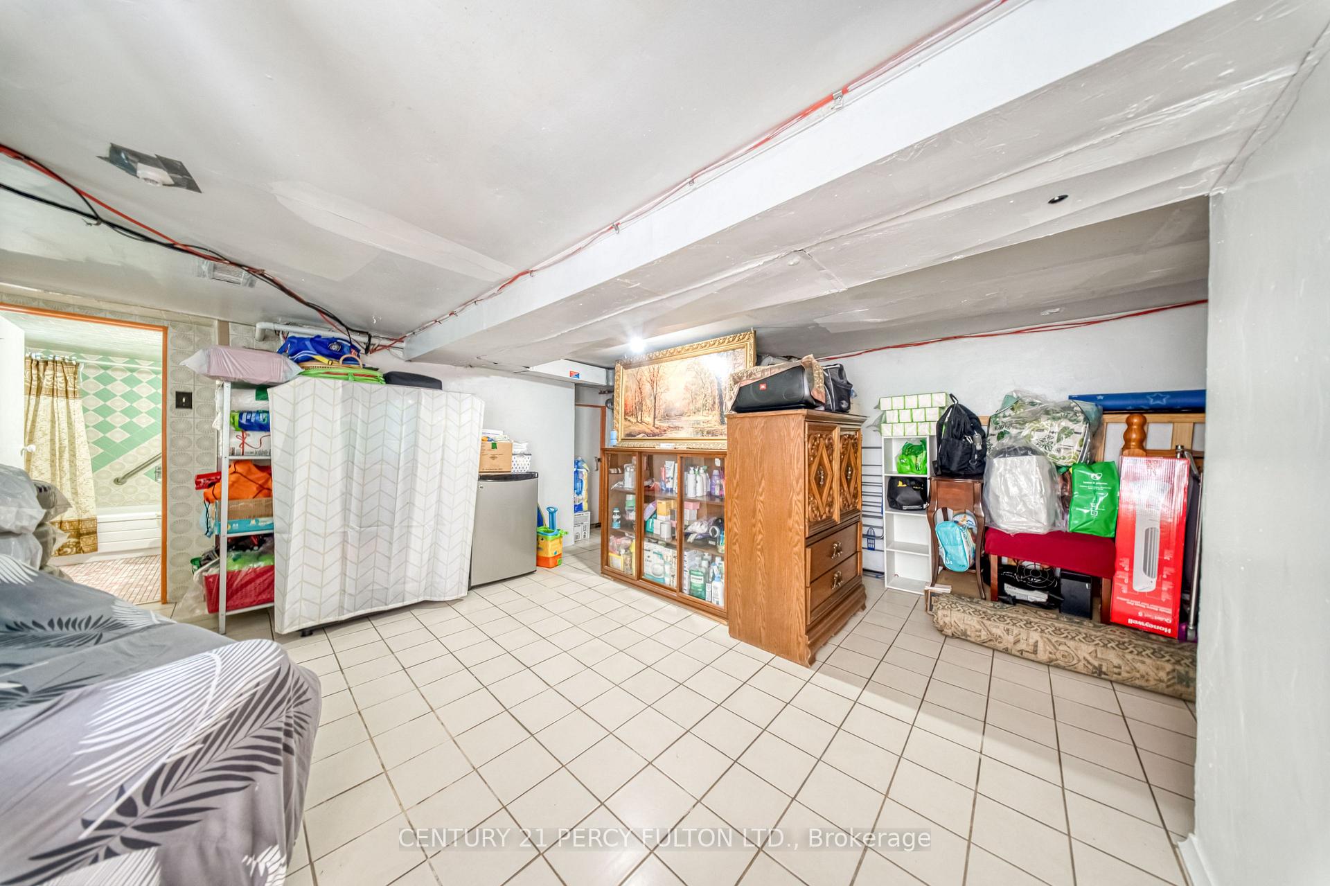 Photo 18 of 15 Haverson Boulevard, Toronto, Keelesdale-Eglinton West — HOMEH