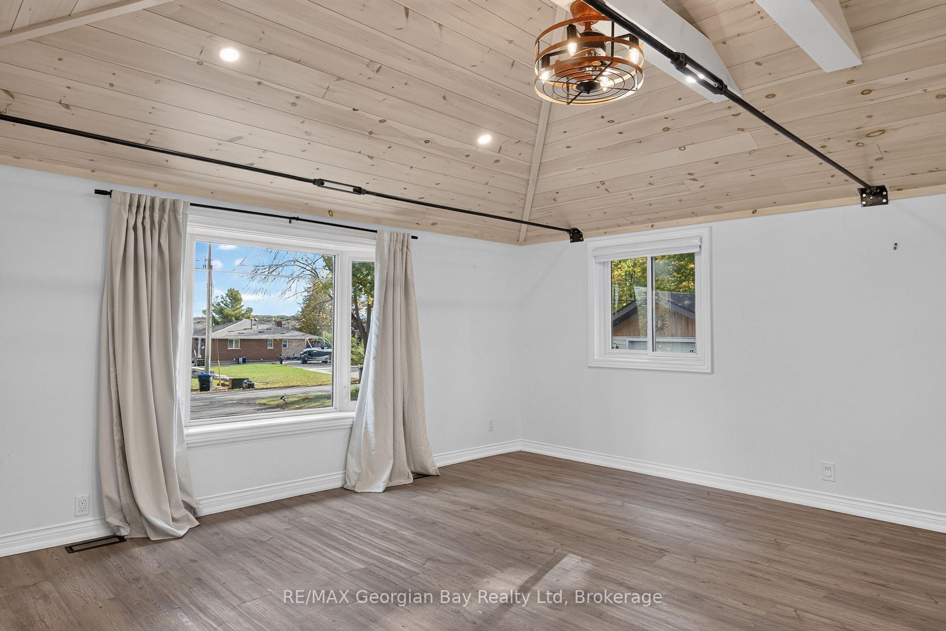 Photo 14 of 18 Sallows Drive, Tay, Rural Tay — HOMEH