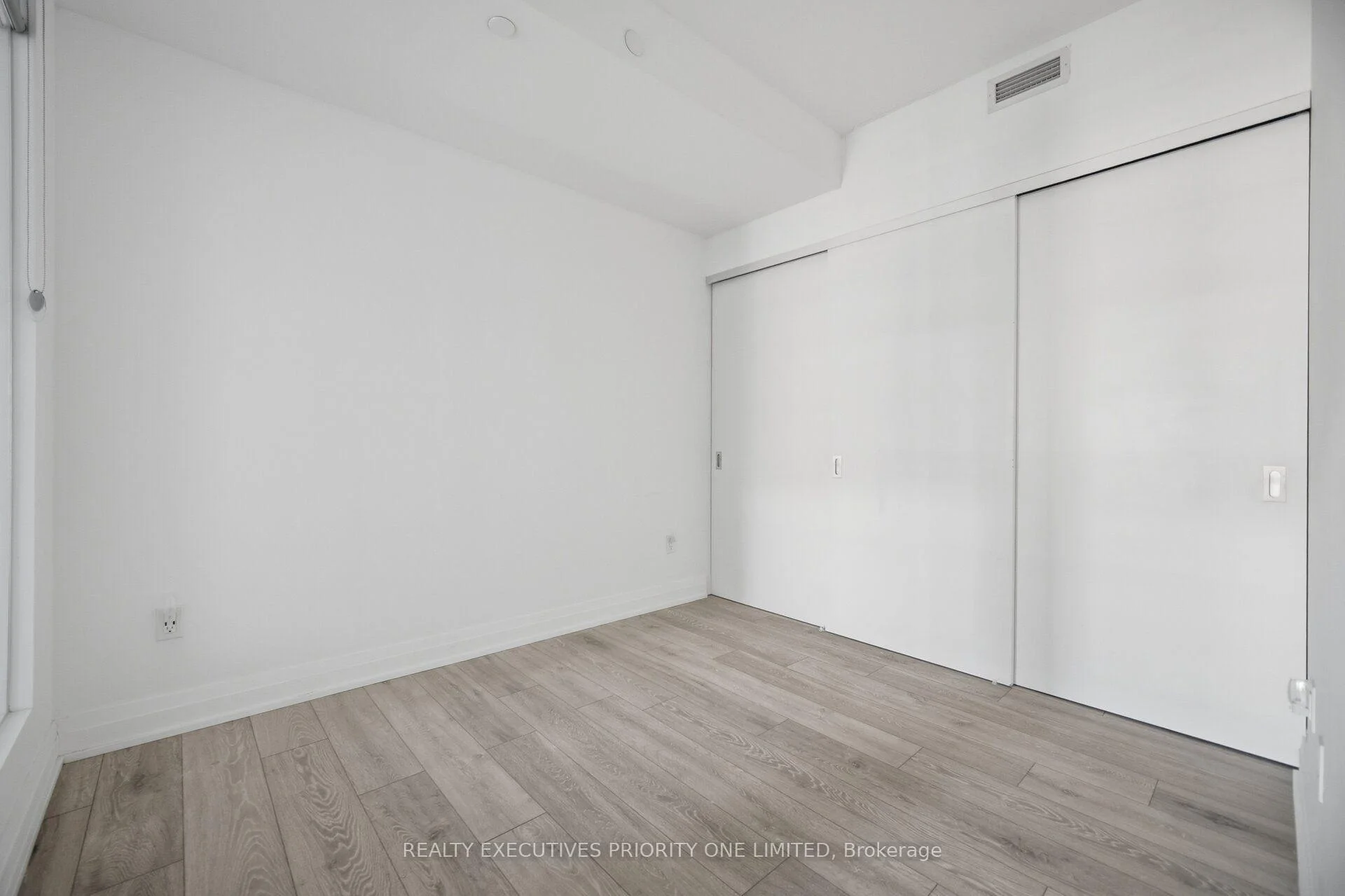 Photo 29 of Unit 601, 21 Park Street E, Mississauga, Port Credit — HOMEH