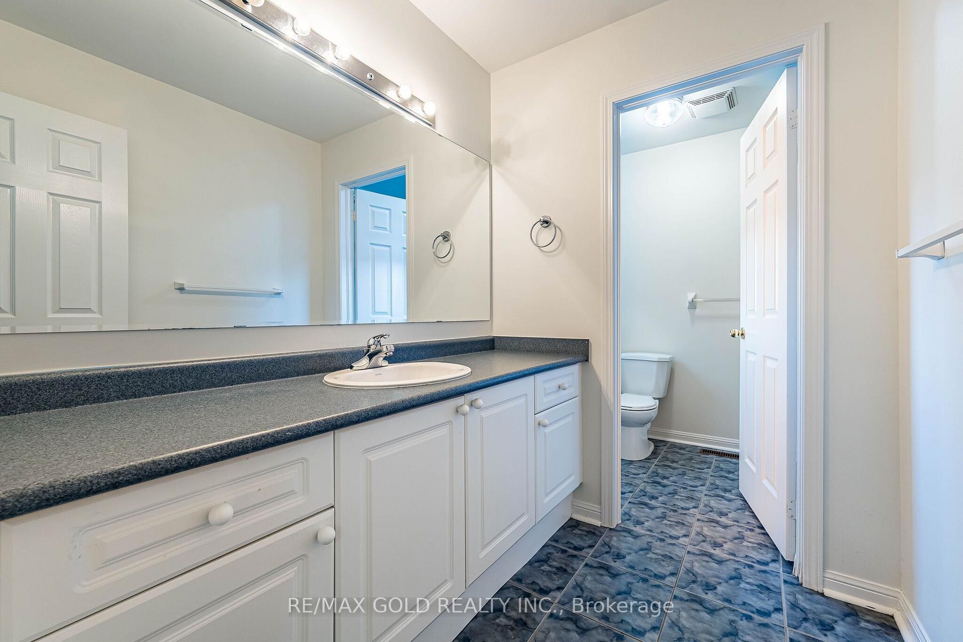 Photo 29 of 21 Mistybrook Crescent, Brampton, Fletcher's Meadow — HOMEH