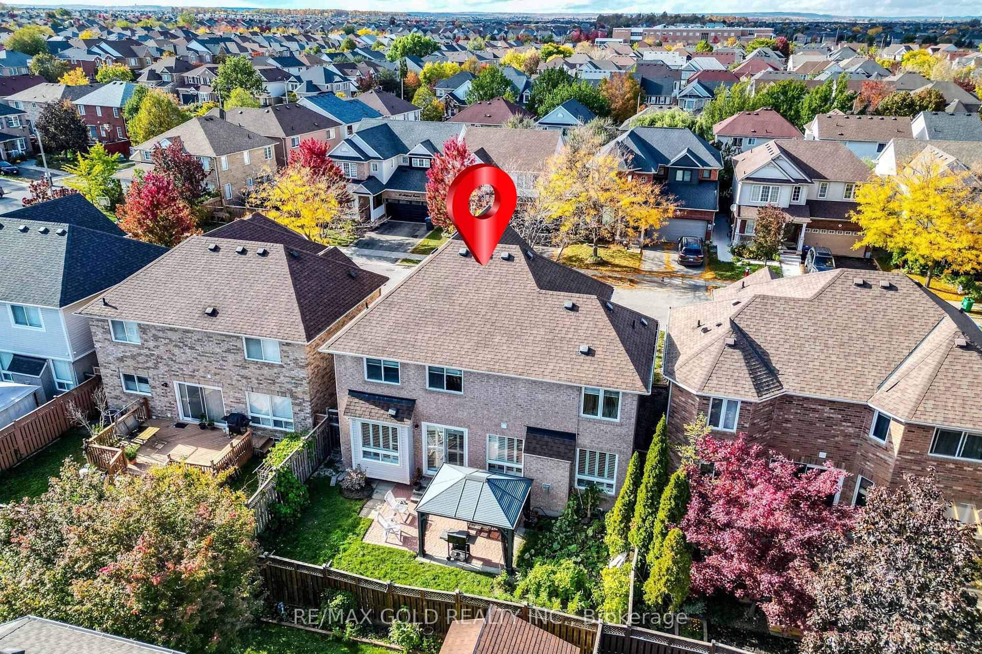 Photo 38 of 21 Mistybrook Crescent, Brampton, Fletcher's Meadow — HOMEH