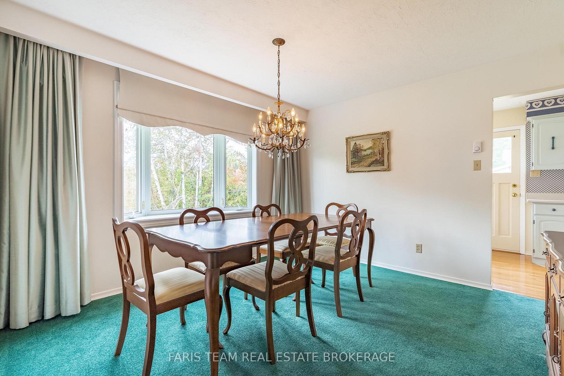 Photo 8 of 40 Stunden Lane, Barrie, Painswick South — HOMEH