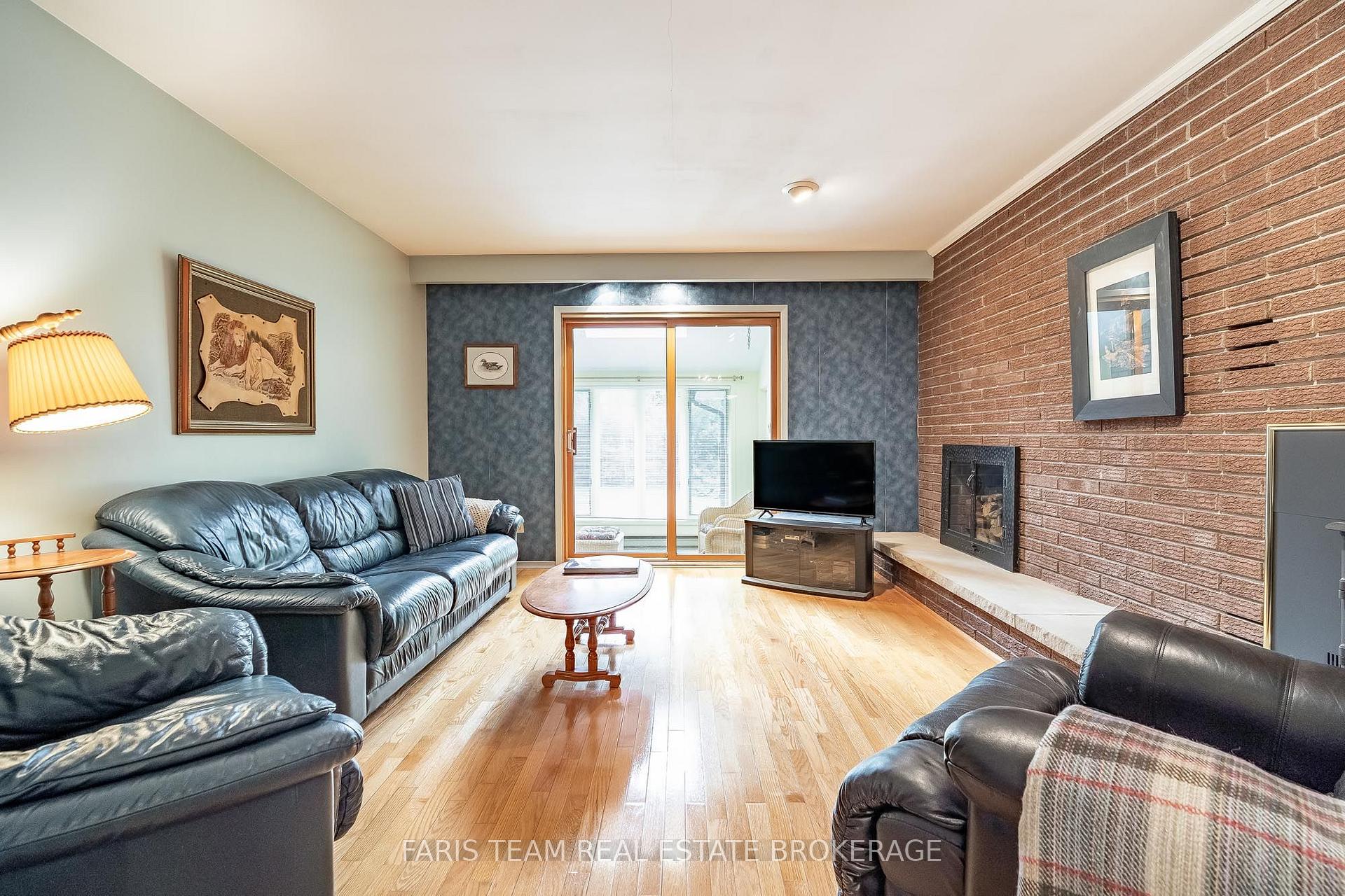 Photo 9 of 40 Stunden Lane, Barrie, Painswick South — HOMEH