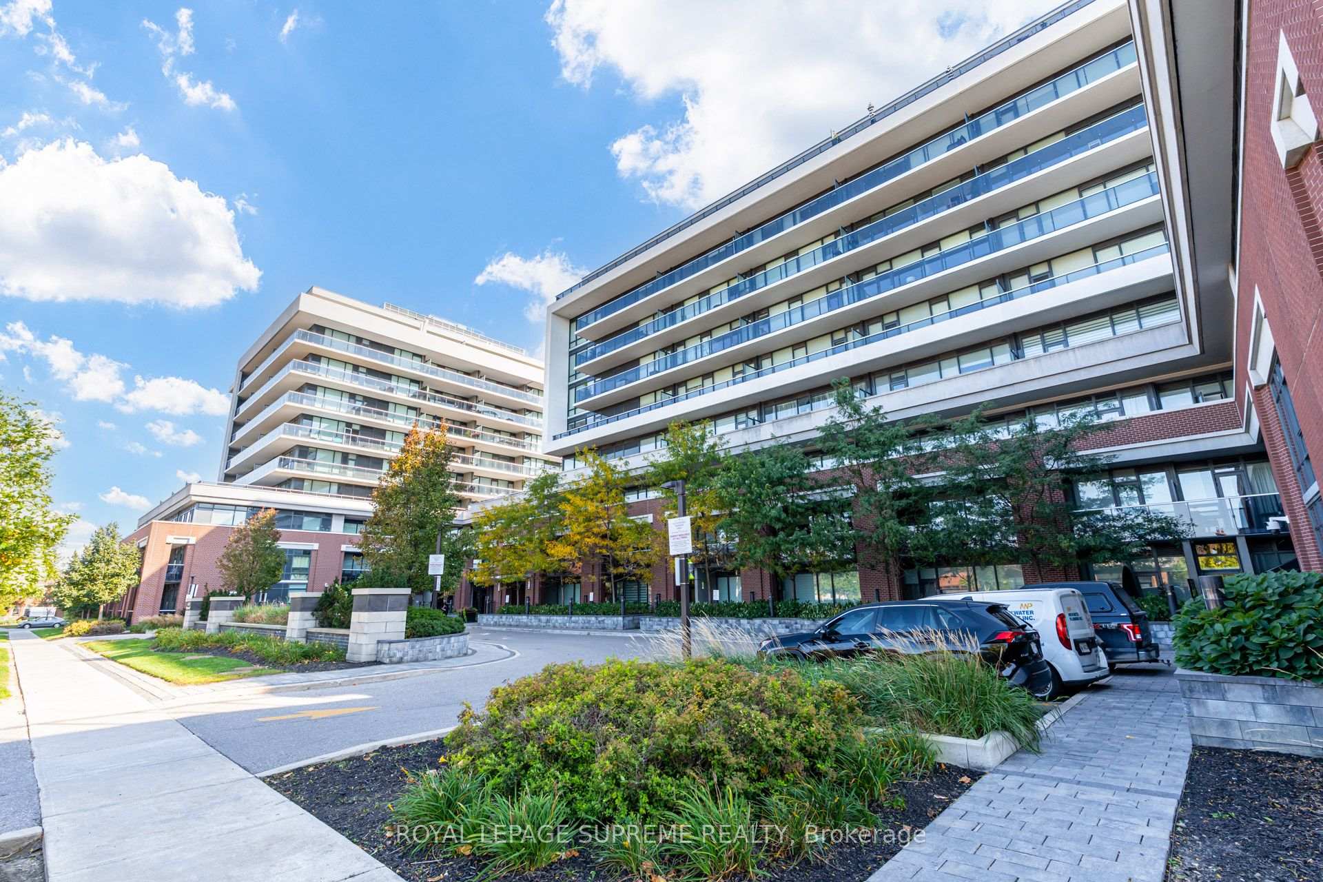 Photo 2 of Unit 334, 4800 Highway 7 Road, Vaughan, East Woodbridge — HOMEH