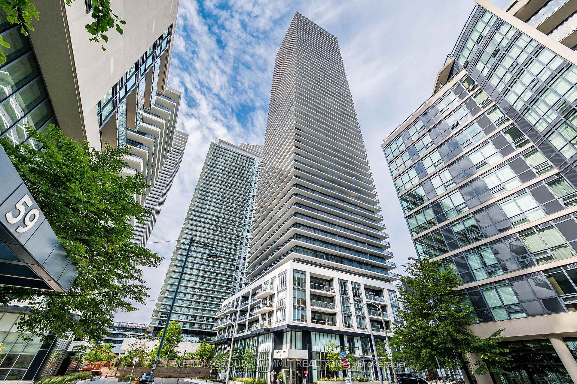 Photo 2 of Unit 5102, 70 Annie Craig Drive, Etobicoke, Mimico — HOMEH