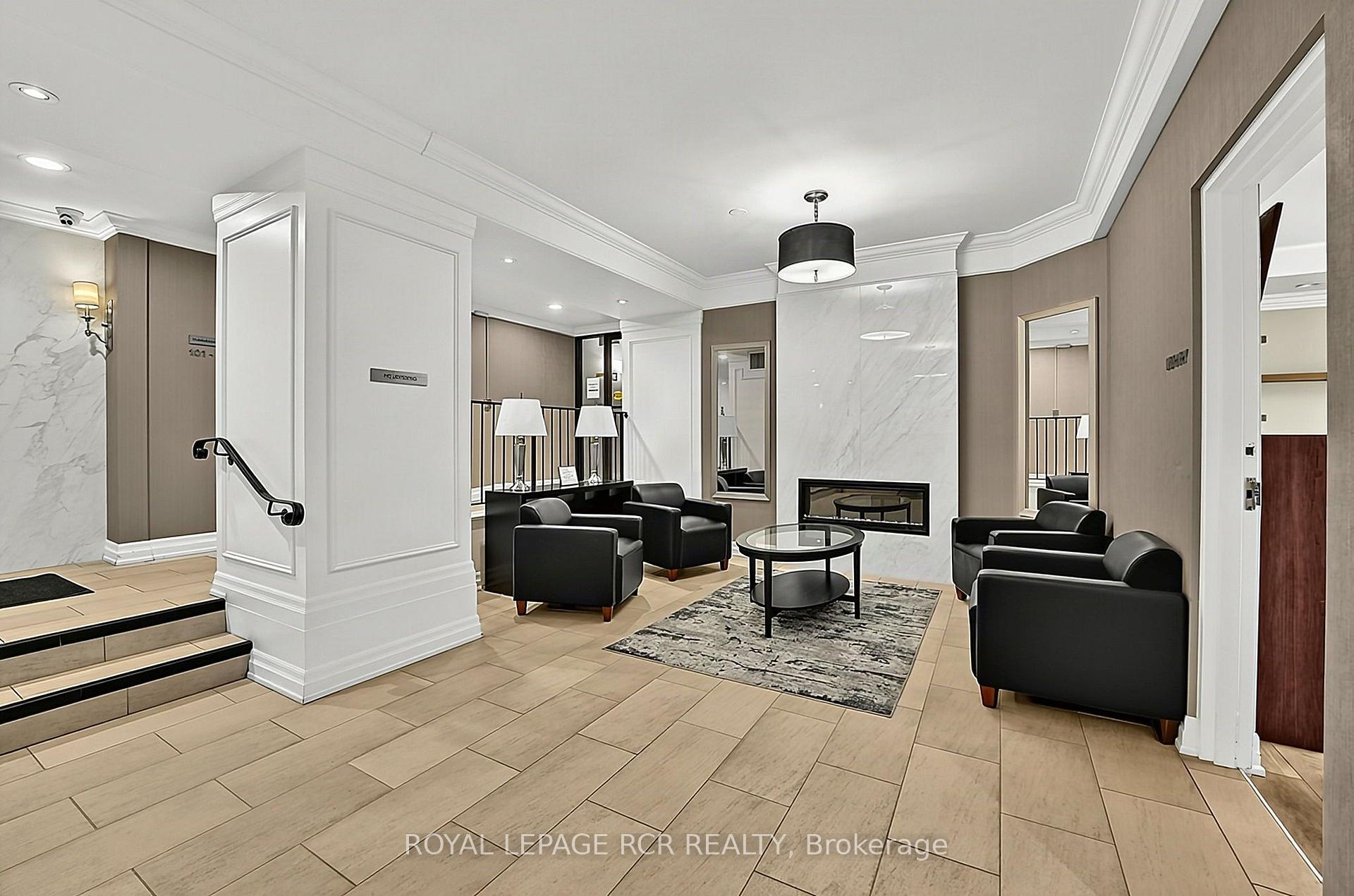 Photo 6 of Unit 507, 5 Weldrick Road W, Richmond Hill, North Richvale — HOMEH