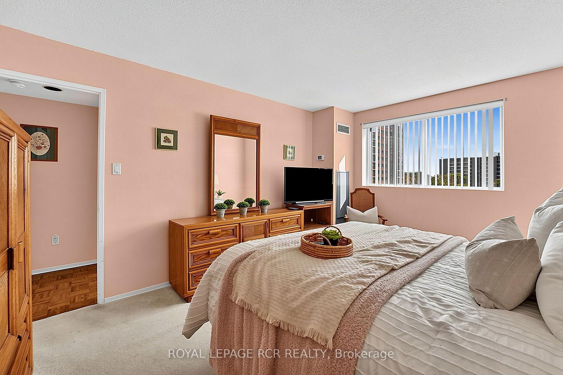 Photo 25 of Unit 507, 5 Weldrick Road W, Richmond Hill, North Richvale — HOMEH