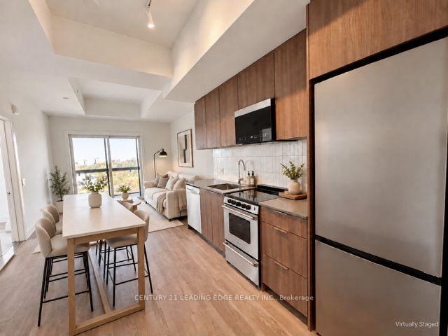 Photo 2 of Unit 706, 3008 William Cutmore Boulevard, Oakville, Joshua Meadows — HOMEH