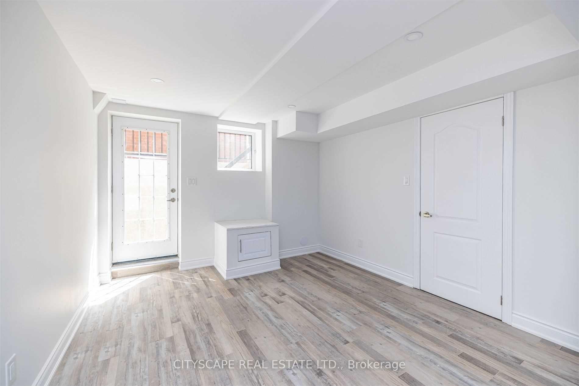 Photo 3 of Unit Bsmt, 50 Humberside Avenue, Brampton, Snelgrove — HOMEH