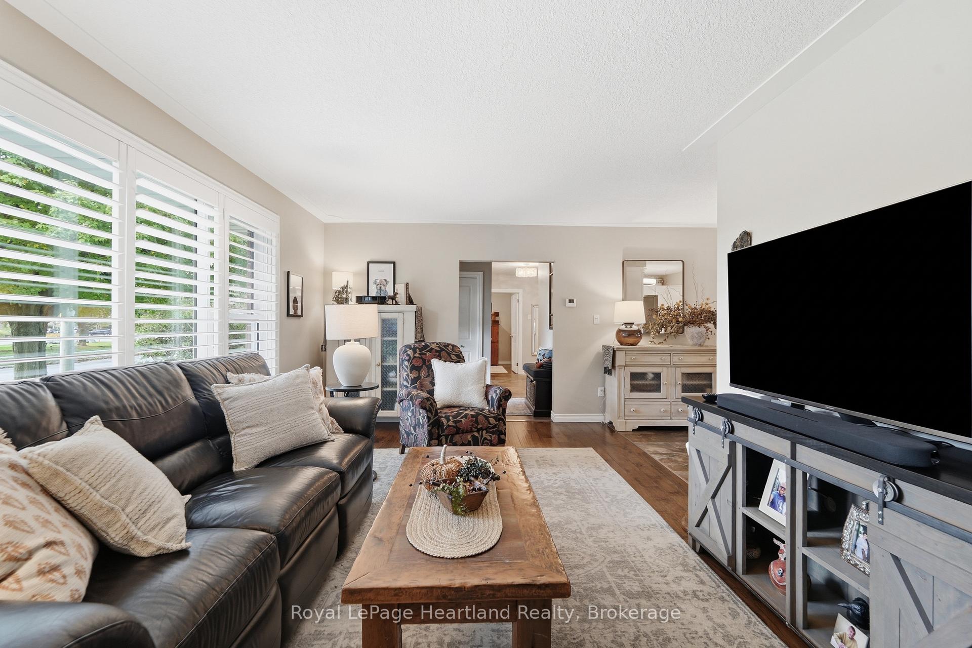 Photo 9 of 257 Eldon Street, Goderich, Goderich (Town) — HOMEH