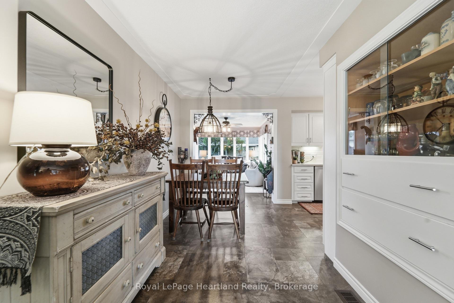 Photo 10 of 257 Eldon Street, Goderich, Goderich (Town) — HOMEH