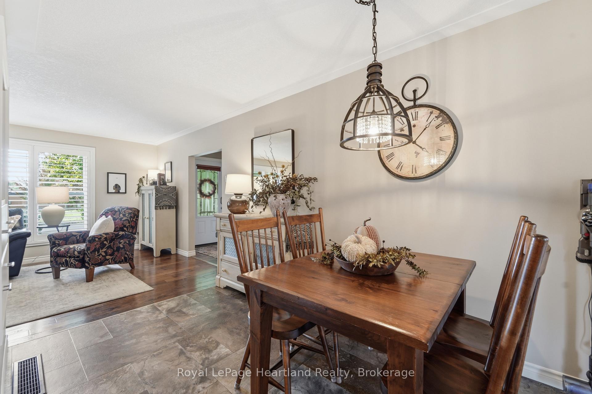 Photo 11 of 257 Eldon Street, Goderich, Goderich (Town) — HOMEH