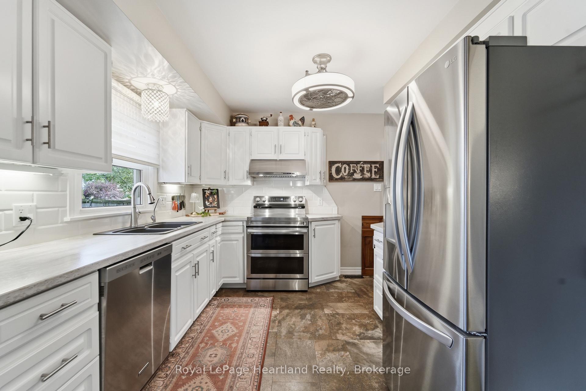 Photo 12 of 257 Eldon Street, Goderich, Goderich (Town) — HOMEH