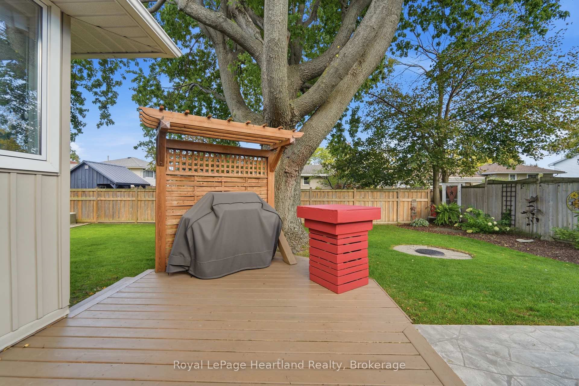 Photo 34 of 257 Eldon Street, Goderich, Goderich (Town) — HOMEH
