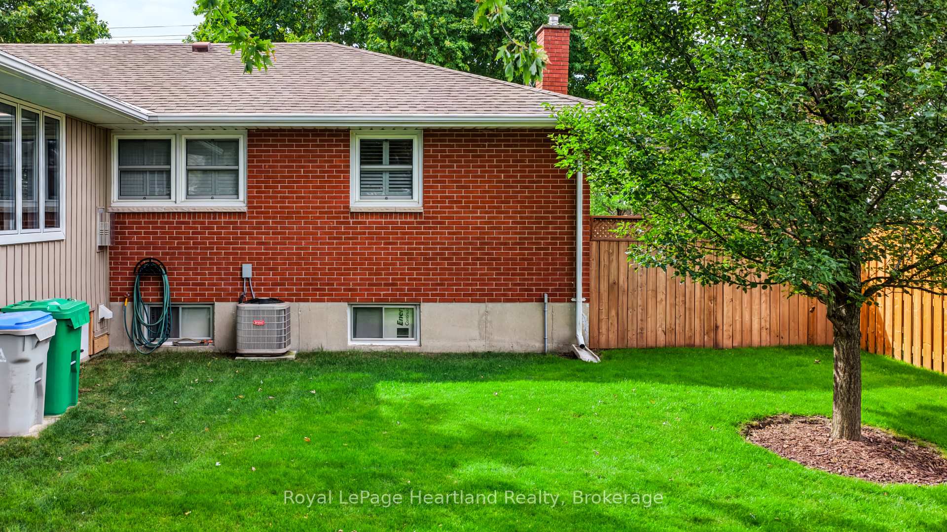 Photo 40 of 257 Eldon Street, Goderich, Goderich (Town) — HOMEH