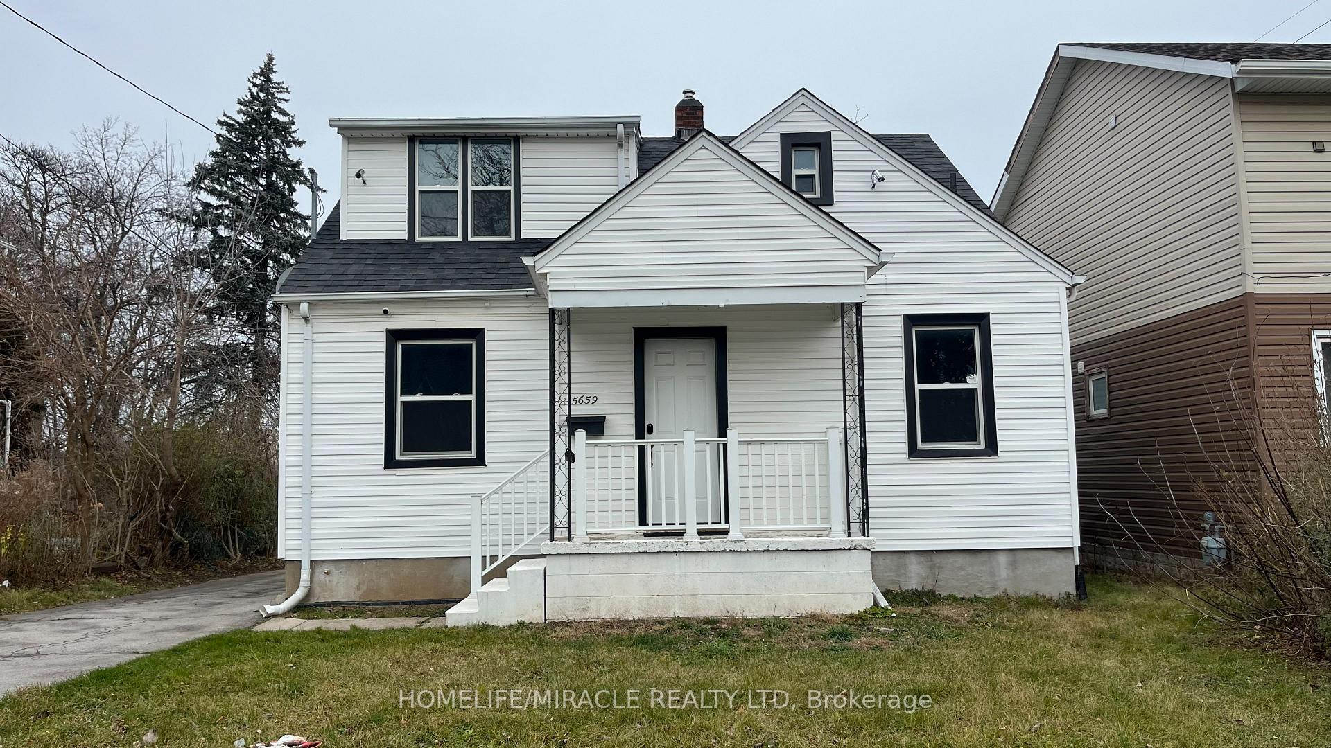 Photo of 5659 Robinson Street
