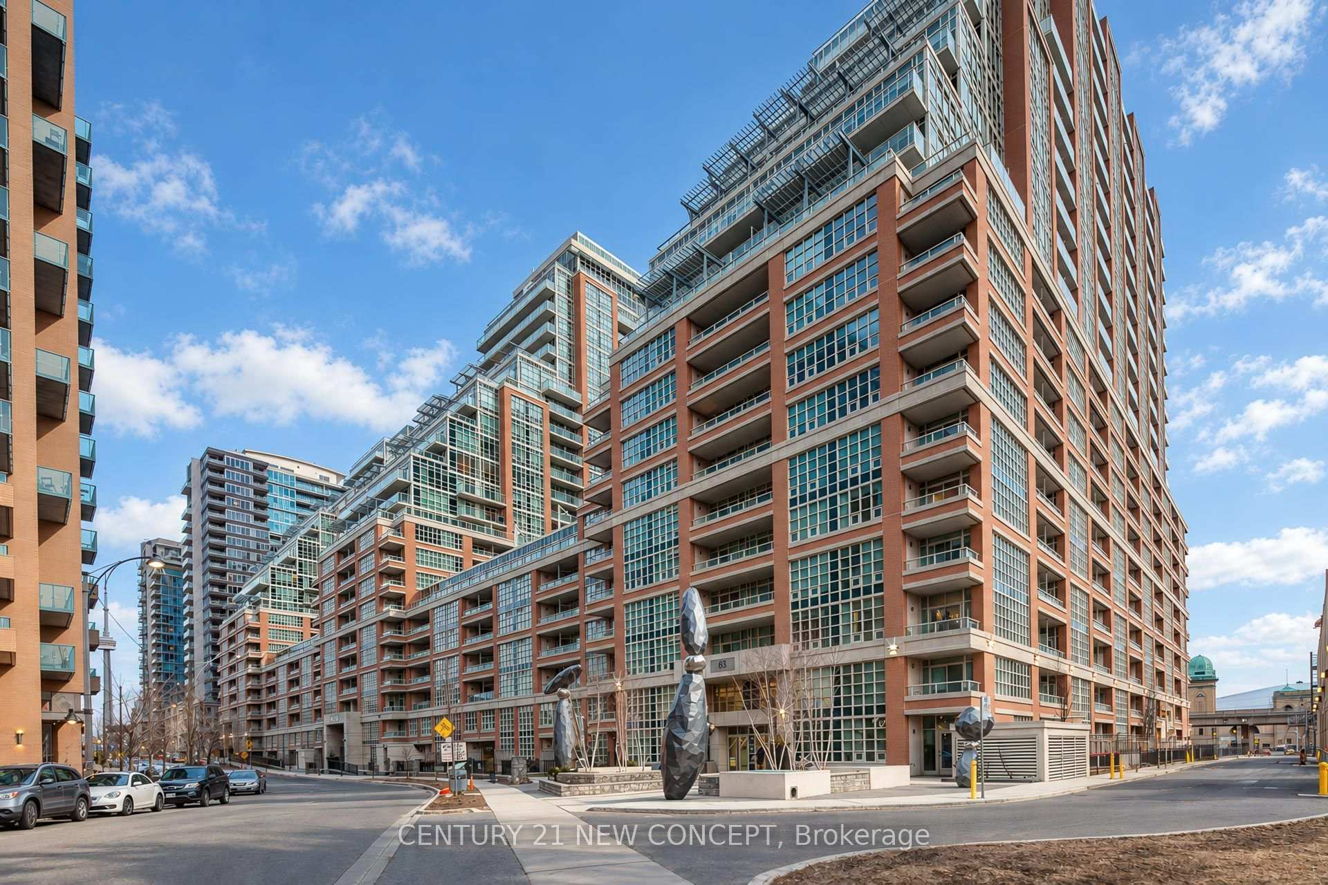 Photo of Unit 1609, 65 East Liberty Street