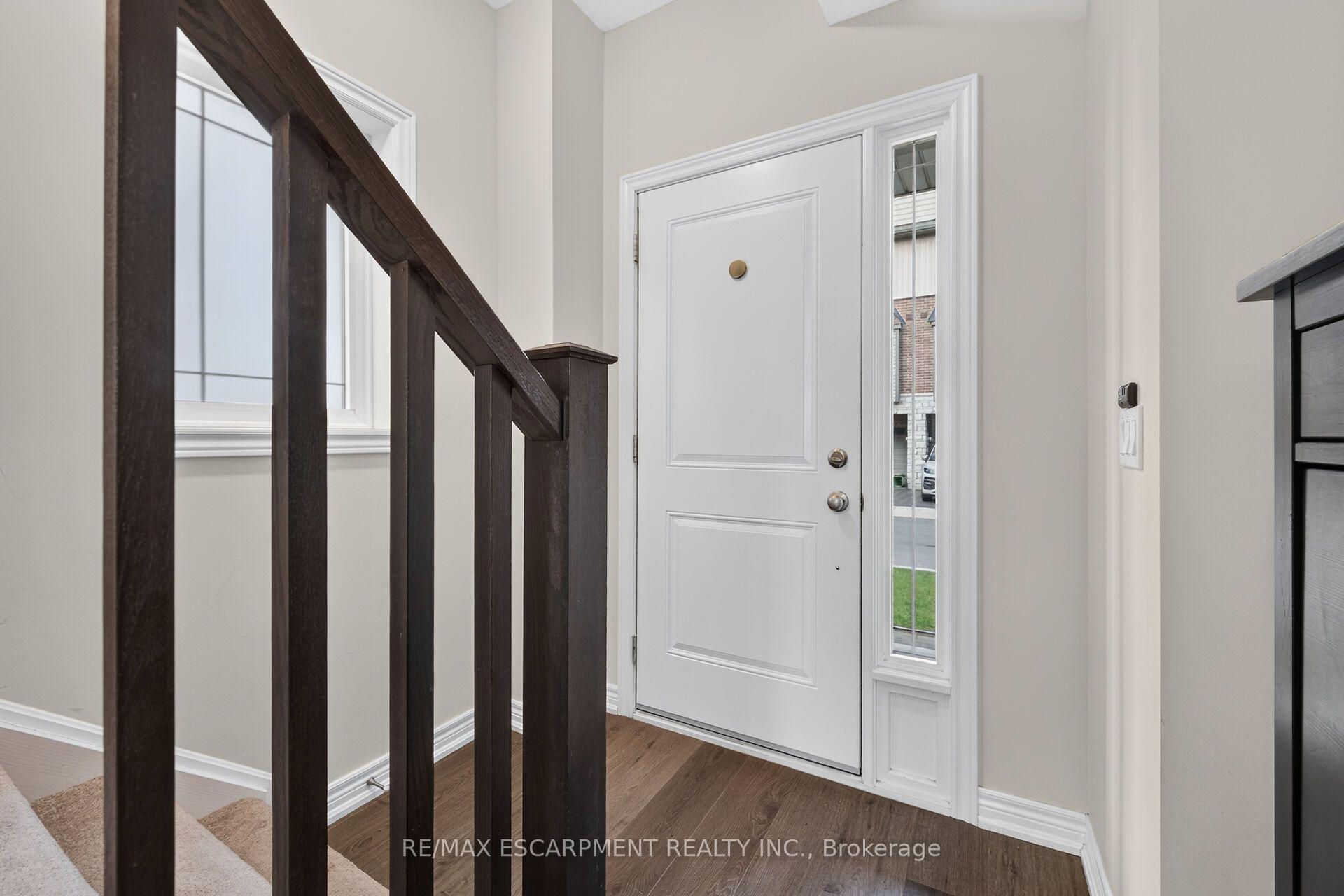 Photo 8 of Unit 51, 19 Picardy Drive, Hamilton, Stoney Creek Mountain — HOMEH