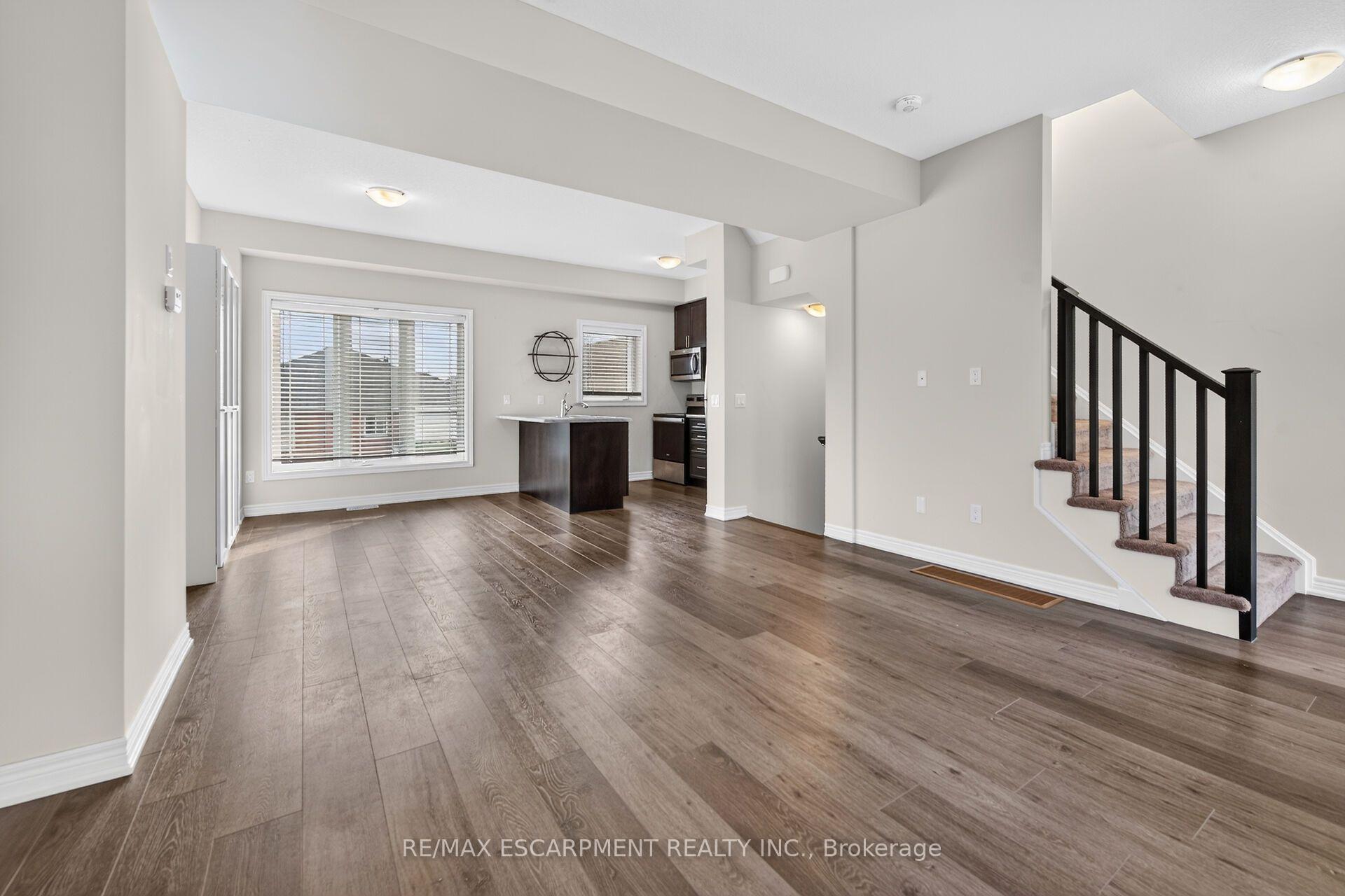Photo 22 of Unit 51, 19 Picardy Drive, Hamilton, Stoney Creek Mountain — HOMEH