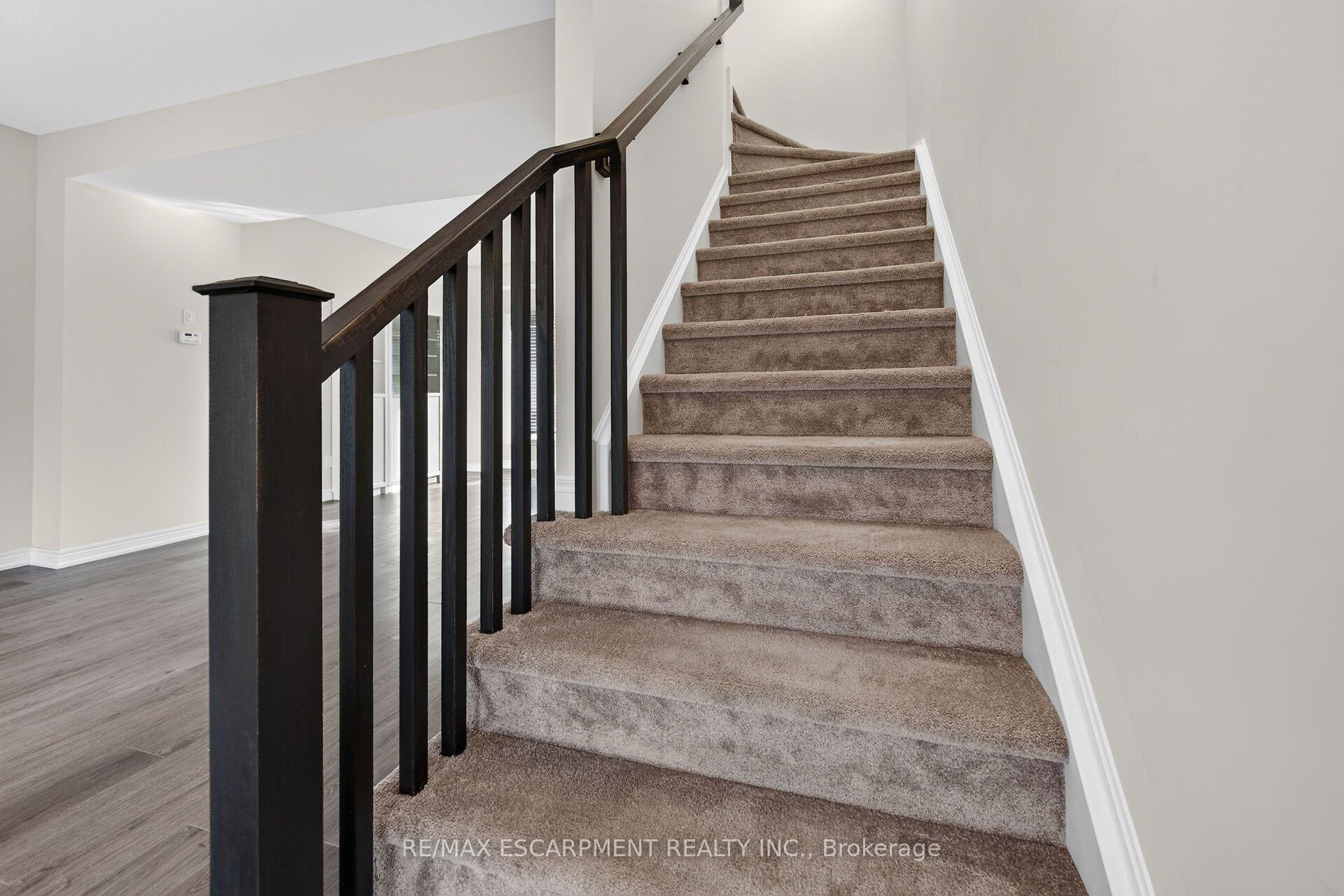 Photo 27 of Unit 51, 19 Picardy Drive, Hamilton, Stoney Creek Mountain — HOMEH