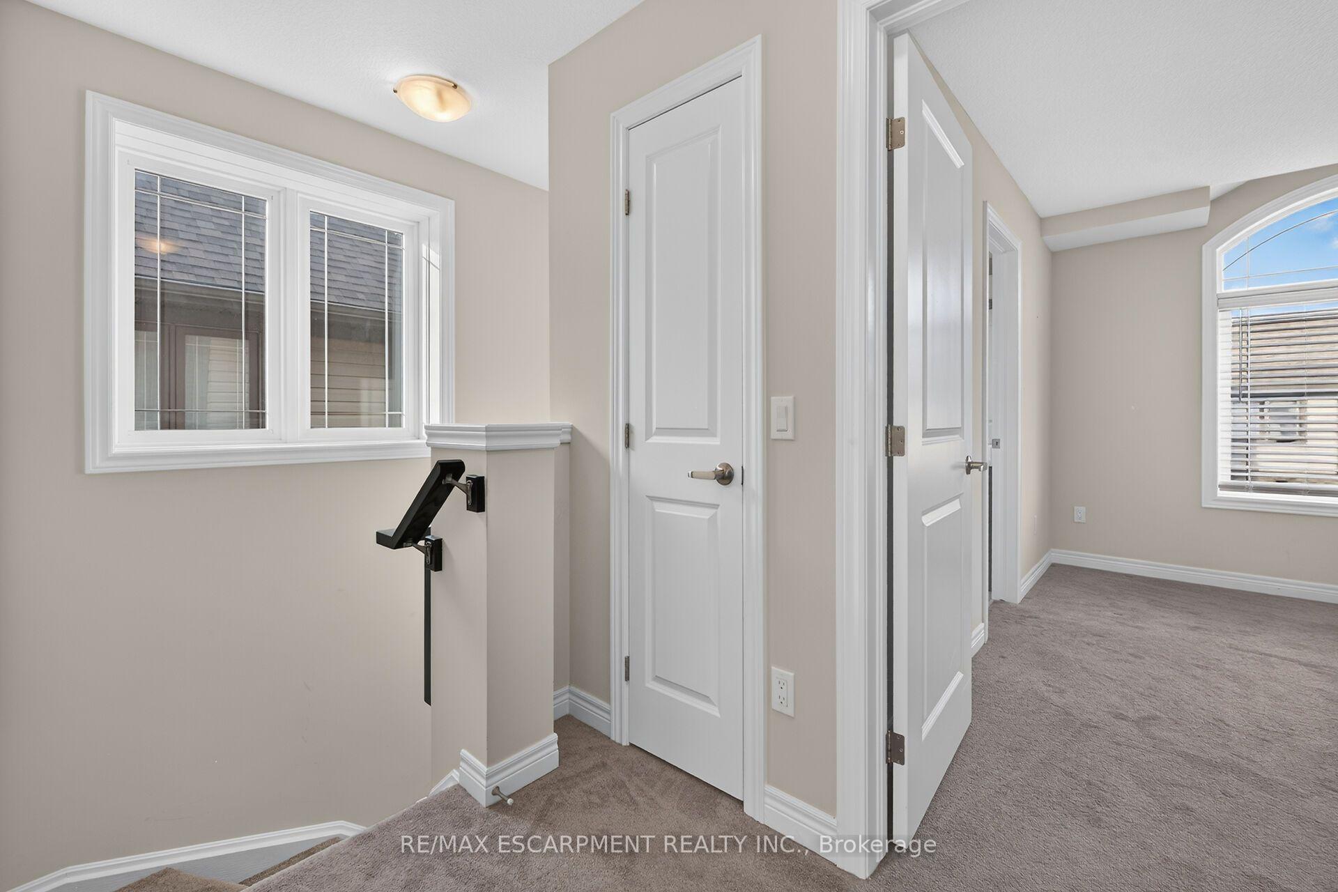 Photo 39 of Unit 51, 19 Picardy Drive, Hamilton, Stoney Creek Mountain — HOMEH