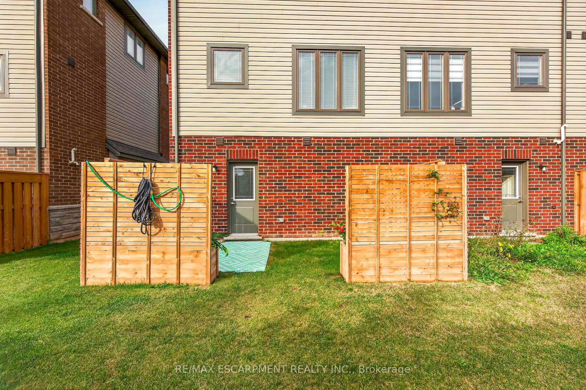 Photo 48 of Unit 51, 19 Picardy Drive, Hamilton, Stoney Creek Mountain — HOMEH