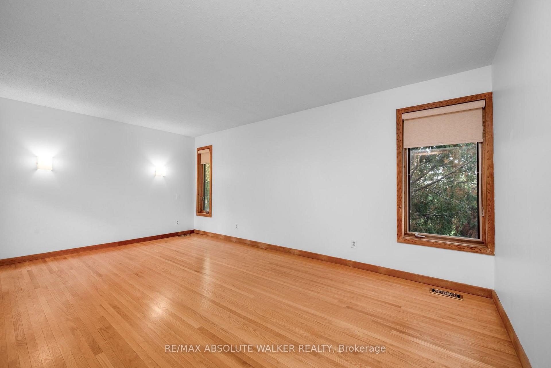 Photo 22 of 2824 Haughton Avenue, Ottawa, Britannia — HOMEH