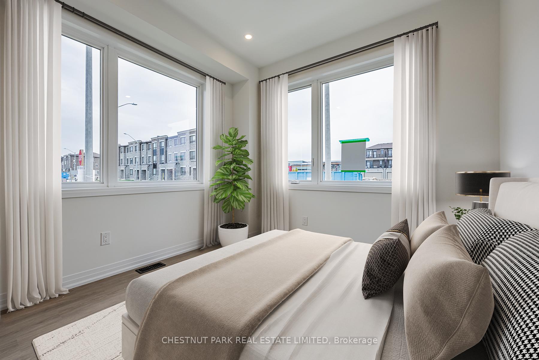 Photo 18 of 41 Robert Eaton Avenue, Markham, Middlefield — HOMEH