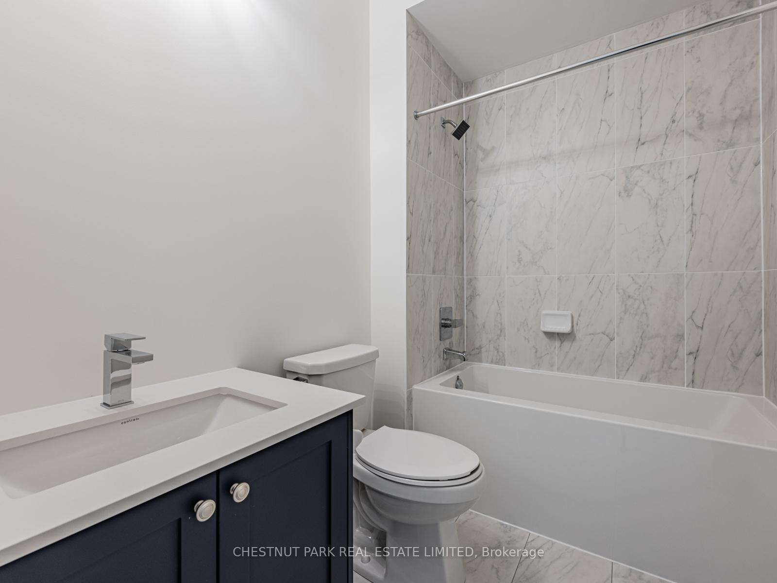 Photo 24 of 41 Robert Eaton Avenue, Markham, Middlefield — HOMEH