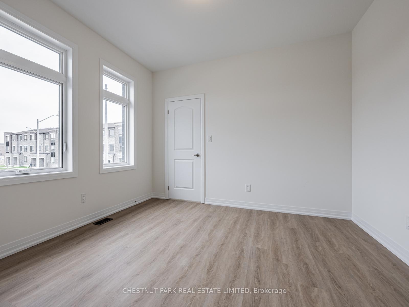 Photo 25 of 41 Robert Eaton Avenue, Markham, Middlefield — HOMEH