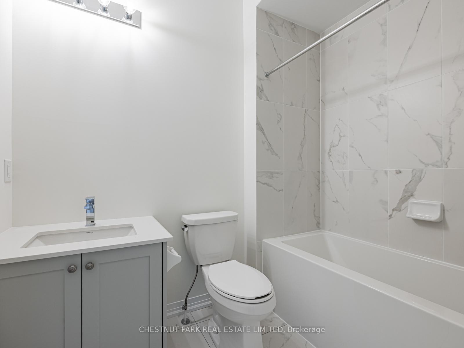 Photo 27 of 41 Robert Eaton Avenue, Markham, Middlefield — HOMEH