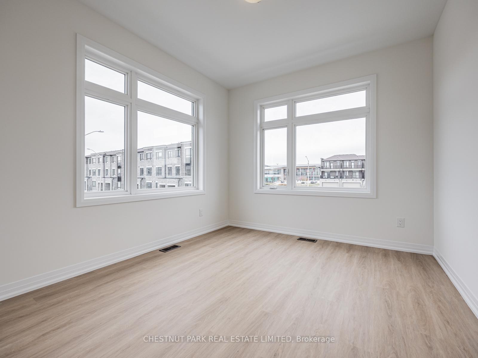 Photo 29 of 41 Robert Eaton Avenue, Markham, Middlefield — HOMEH