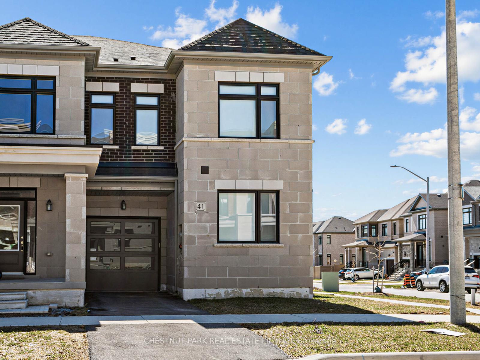 Photo 36 of 41 Robert Eaton Avenue, Markham, Middlefield — HOMEH