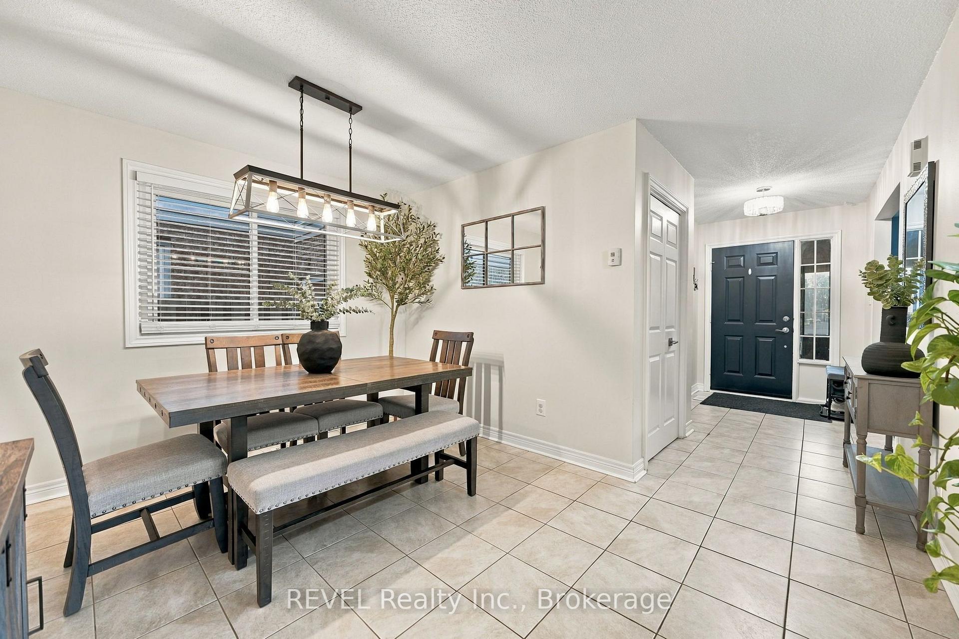 Photo 13 of 3370 Cardinal Drive, Niagara Falls, Mt. Carmel — HOMEH